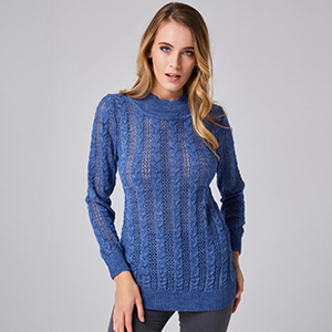 Синий легкий ажурный свитер